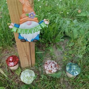 Meet your Posher, Charlene